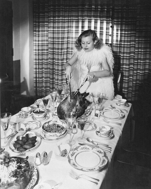 Лилиан Харви на рождественском ужине, 1932