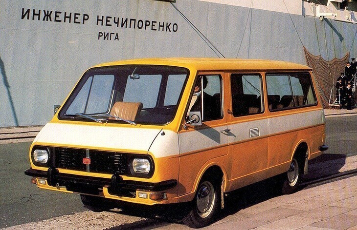Что случилось с самым популярным микроавтобусом СССР
