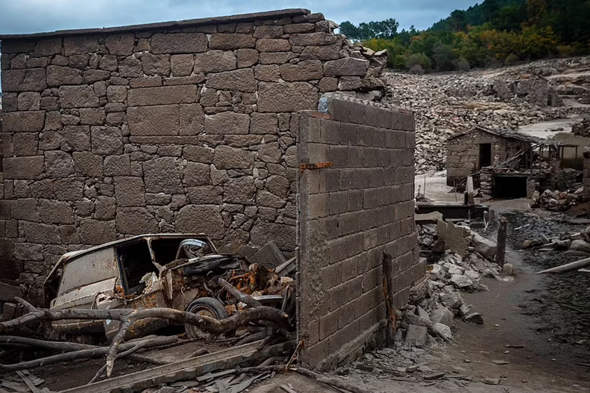 Восставшая со дна: утонувшая деревня вновь показывается людям