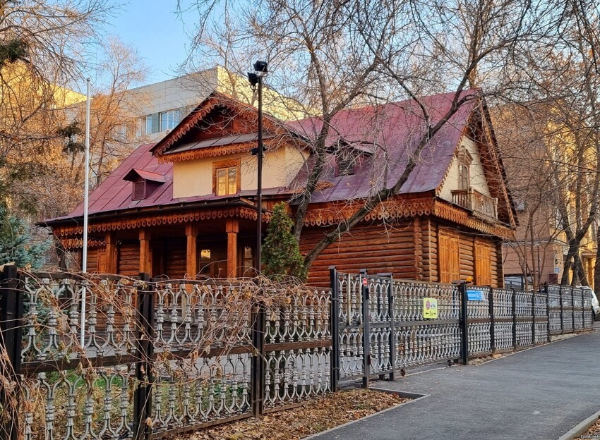 Дома 'эпохи Верного