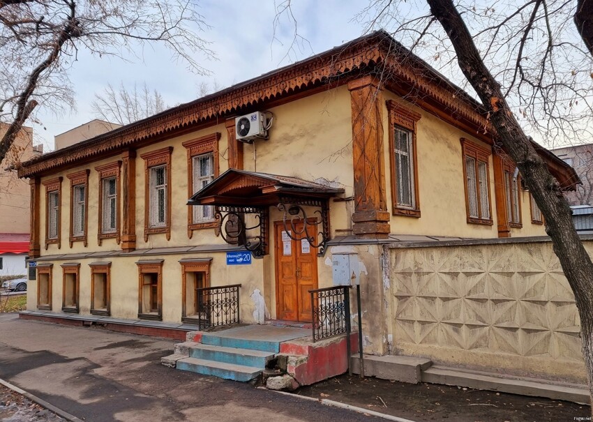 Дома 'эпохи Верного