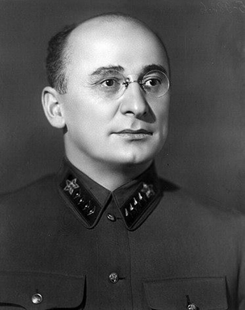 Берия Лаврентий Павлович (1899-1953)