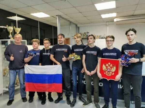 Российские школьники успешно выступили на Всемирной олимпиаде роботов