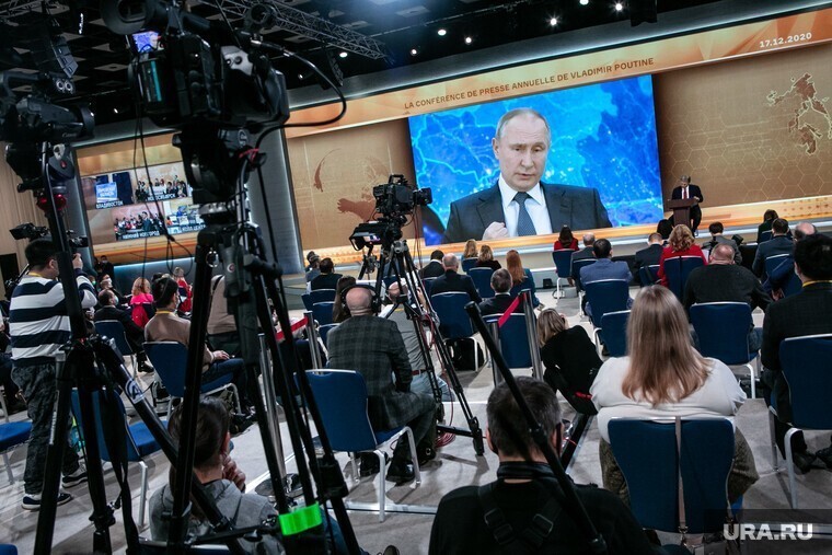 Пресс-конференция президента РФ Владимира Путина запланирована на 23 декабря (с) Песков.
