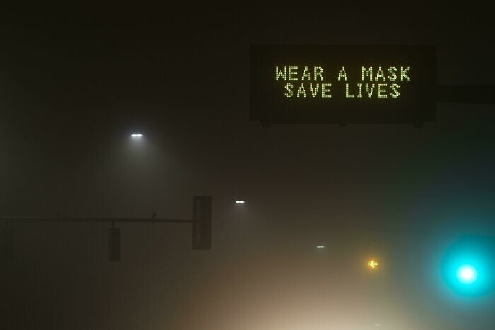 12. "Надень маску – спаси жизни"
