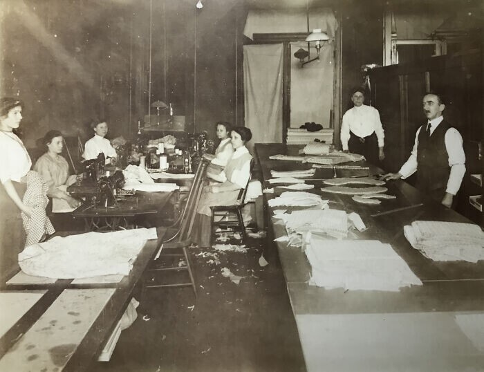 "Швейная фабрика прадедушки. Начало 1900-х"
