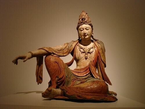 Божество, поменявшее пол: японская богиня Каннон, которая была индийским богом