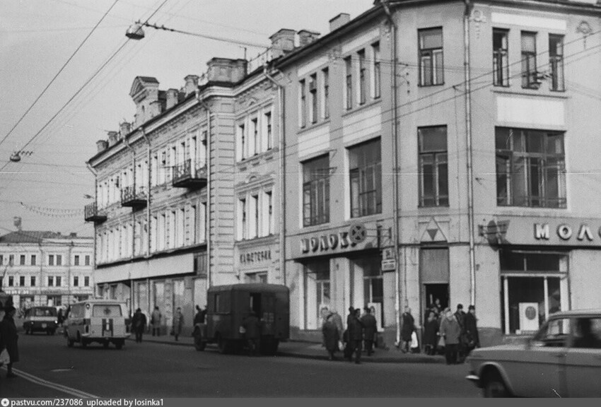 13. Улица Сретенка рядом с Садовым кольцом, фото 1982-1983 годов