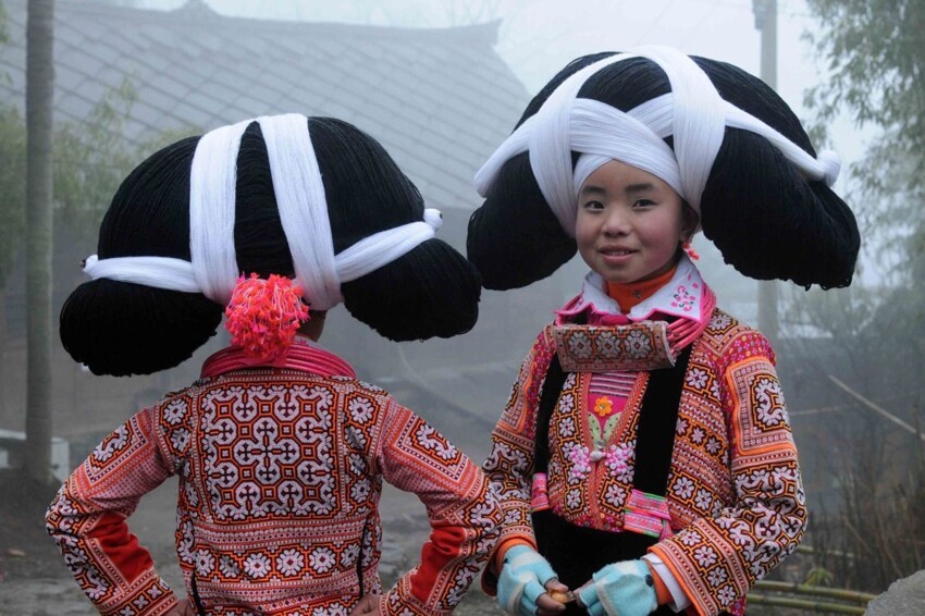 Опасные мяо повернутые на быках и серебре: самая необычная народность Китая