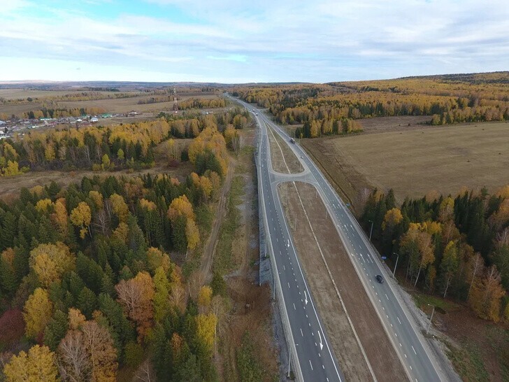 В Свердловской области капитально отремонтировали 26-километровый участок автодороги Р-242