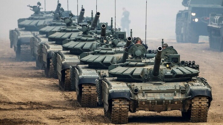 201-я российская военная база в Таджикистане получила на вооружение 30 танков Т-72Б3М