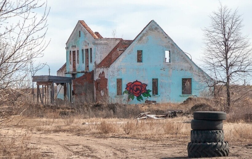 10 заброшенных городов России, где время остановилось