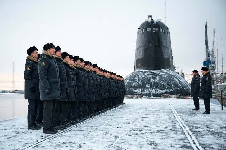 Самая большая в мире подводная лодка — 40 лет на службе России
