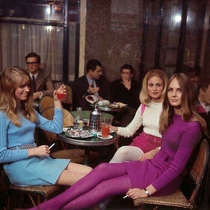 47. В Париже, 1966 год. Фотограф: Джек Гарофало