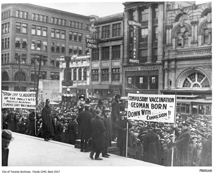 Митинг антиваксеров в Торонто (Канада) 19 ноября 1919 года