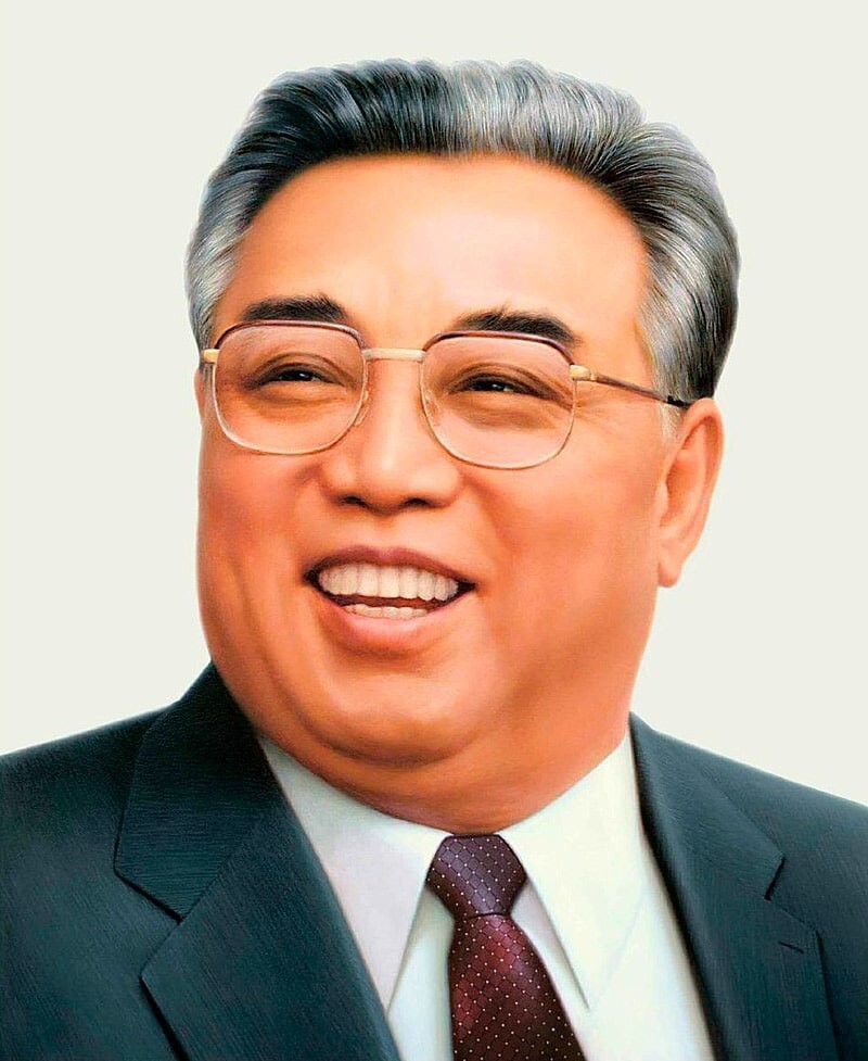 Ровно 10 лет назад скончался лидер Северной Кореи - Ким Чен Ир