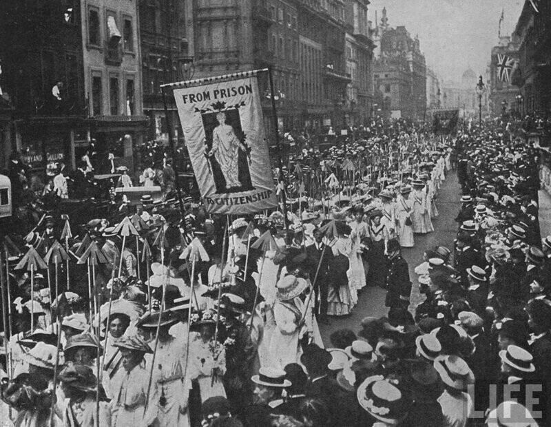 Демонстрация суфражисток в Лондоне, 1910 г.
