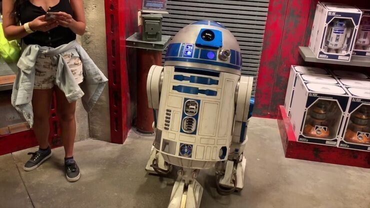 Дроид R2-D2 - 25 тысяч долларов