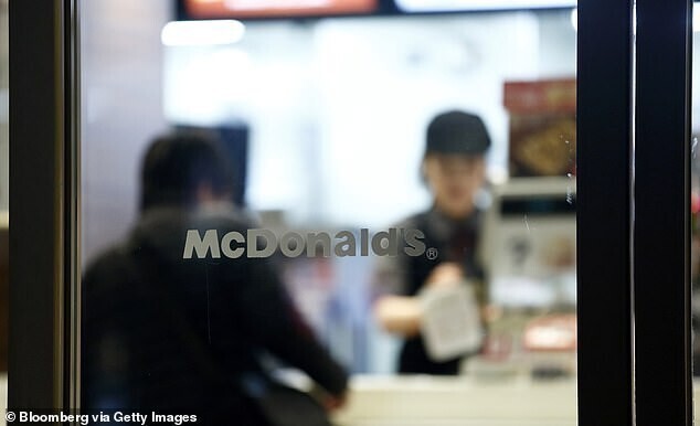 По штуке в руки! Японский "Макдоналдс" столкнулся с дефицитом картошки фри