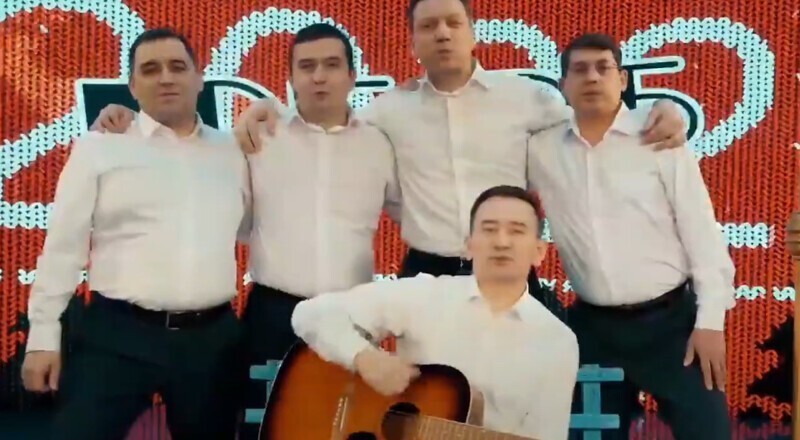 Бойз-бэнд по-башкирски: главы районов спели в зажигательном новогоднем клипе