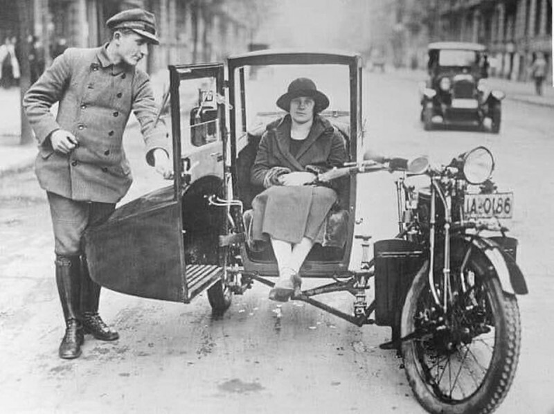  Мототакси. Берлин, 1920-е.