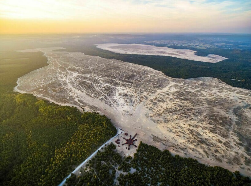 15 фото настоящей пустыни в Польше: откуда она там взялась?