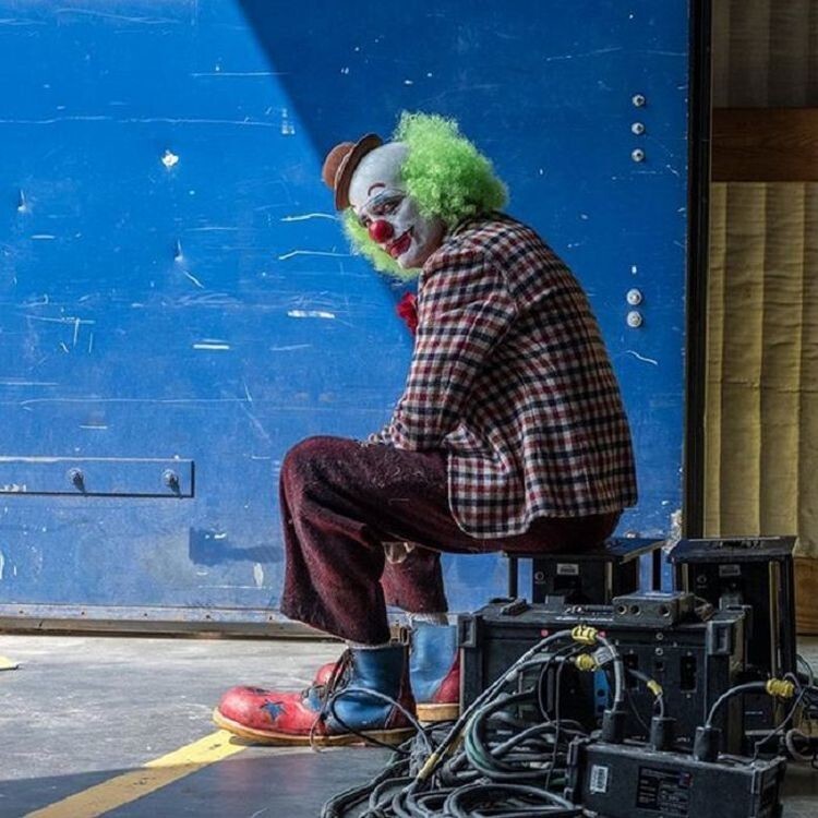 Хоакин Феникс отдыхает на съемках «Джокера», 2019 год