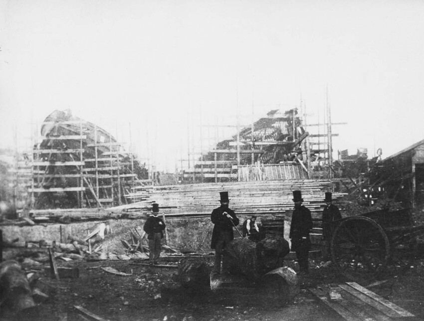 Старинные фотографии верфей, где в 19 веке строили революционные пароходы