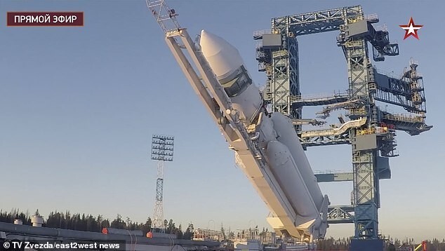 С космодрома Плесецк стартовала тяжелая ракета-носитель «Ангара-А5»