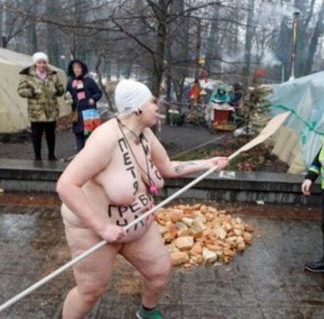 Женская мобилизация Украины. Трепещите Ватники. Не знаю как Путин, но мне страшно