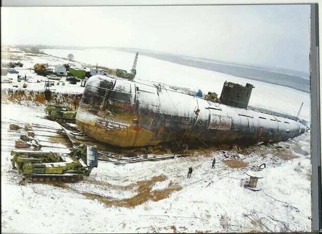 Как советская подводная лодка Б-307 оказалась в поволжских степях за тысячи километров от моря?