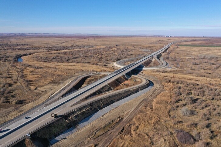 В Волгоградской области досрочно завершены работы на новом 16-километровом участке трассы Р-22