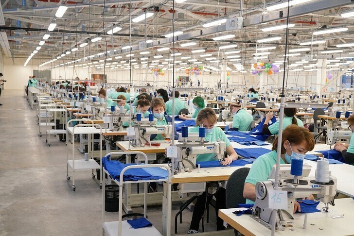 В Башкирии запущена фабрика по пошиву рабочей одежды