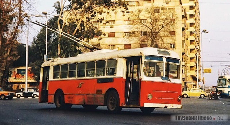 Совсем немного Африки. Последний год работы троллейбуса Casaro Tubocar F45 в Каире, 1981: