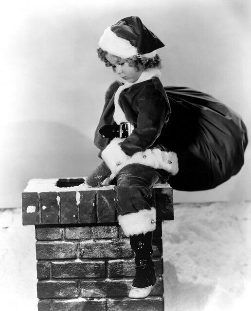 Американская актриса Шерли Темпл - маленький Санта. США. 1930-е.