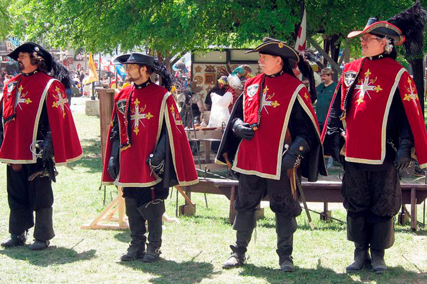 Почему гвардейцы кардинала не ссорились с мушкетёрами, хотя были соперниками?