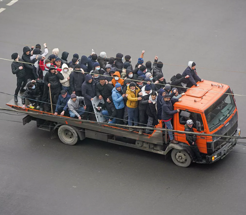 В ЕС призвали власти Казахстана уважать право на мирный протест