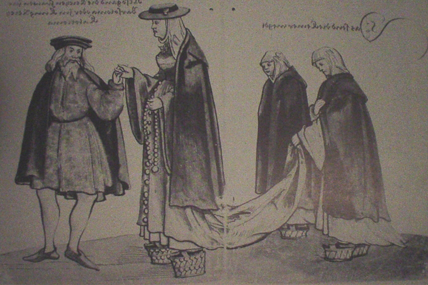 Чопины — эта вещь была у каждой знатной женщины в Средневековье