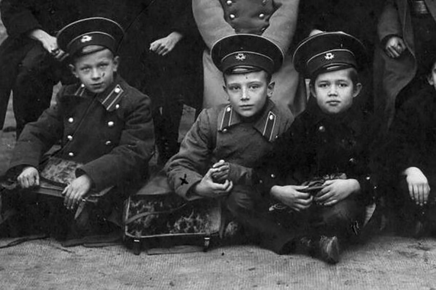 Как "любимчик" Сталина стал самым молодым маршалом в истории Красной Армии и почему он бедствовал после войны?