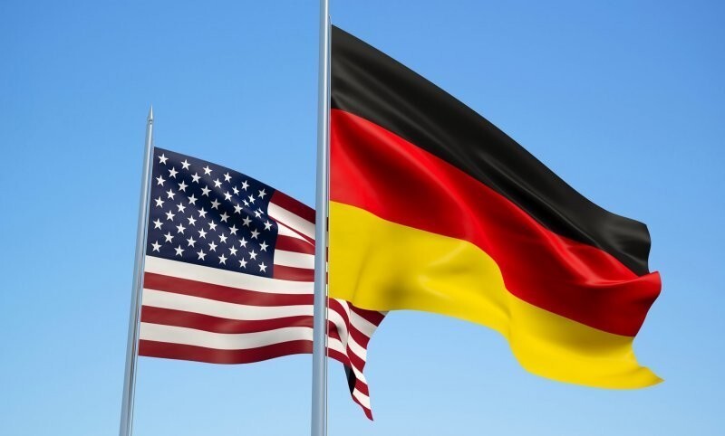 От любви к России до ненависти к США один шаг: немецкий публицист обвинил родину в русофилии