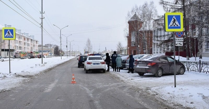 Дедушка сбил бабушку: наезд на пешехода в Свердловской области