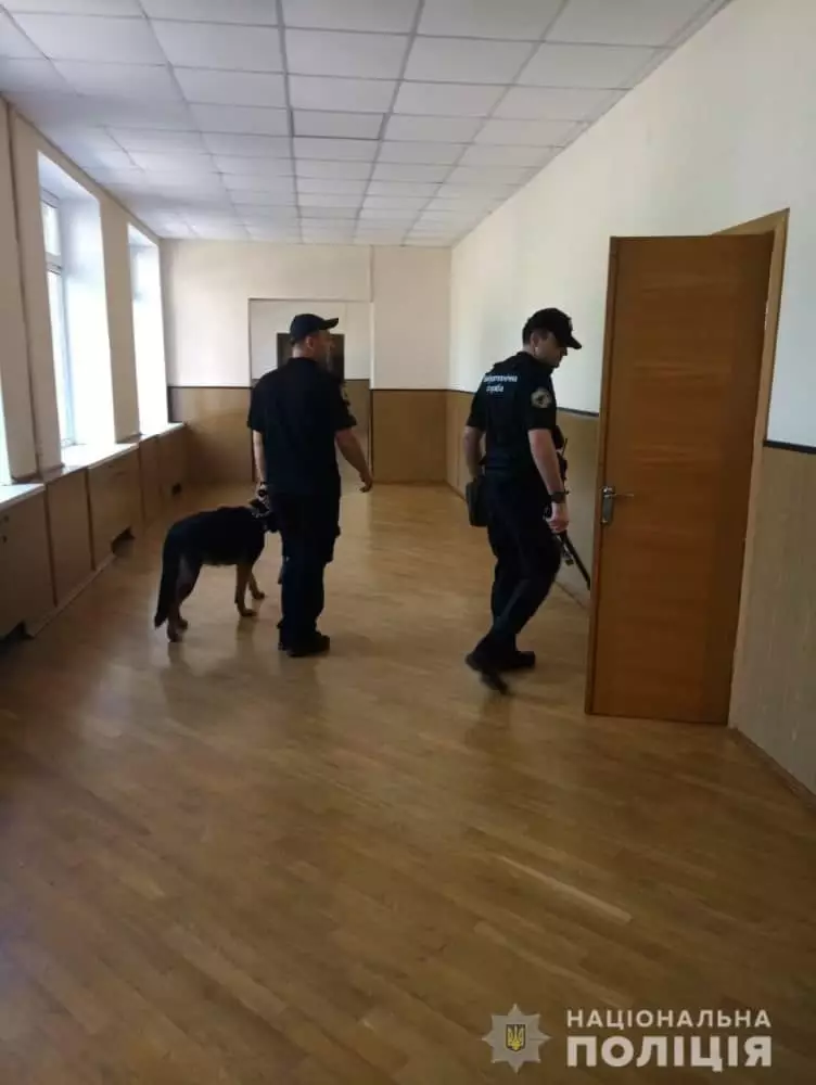 «При обнаружении обломков ракет…»: Как живет Одесса в момент антироссийского психоза на Украине
