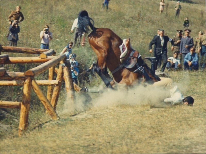 Роковое препятствие. Фото Дмитрий Донской, 1972 год