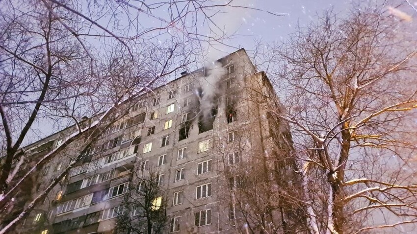 СК показал кадры поджога квартиры в Чертаново