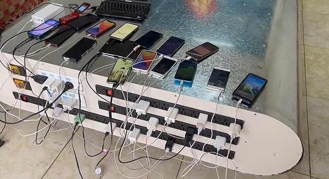 Китаец собрал «портативный» аккумулятор, способный зарядить 5 000 смартфонов