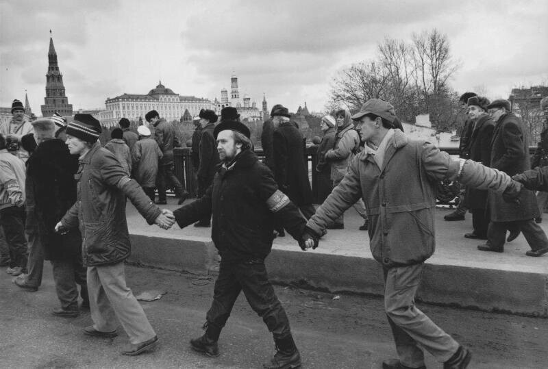 Большой Каменный мост. Владимир Семин, 7 ноября 1992 года, г. Москва