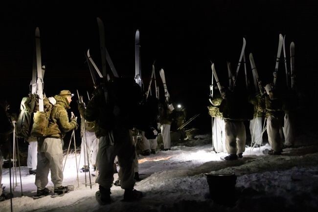 Королевские морские пехотинцы готовятся к диверсионной войне в Арктике