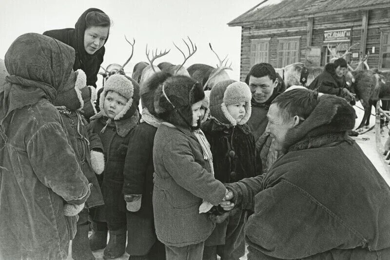 17 фотографий о том, как выглядели будни жителей крайнего севера в советское время