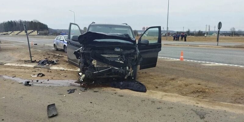 Авария дня. Пассажирка такси и её маленькая внучка погибли в ДТП в Гродненской области