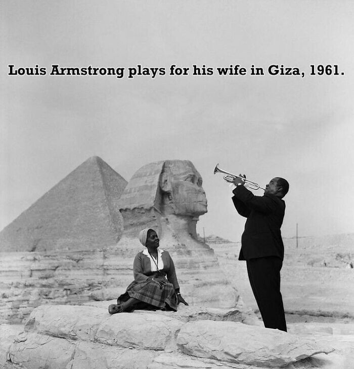 7. "Луи Армстронг играет для своей Жены в Гизе, 1961 год"